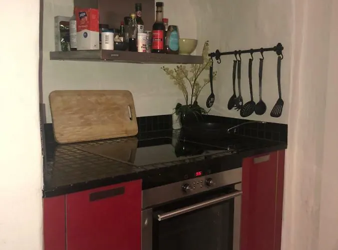 - Ny Adelgade * 哥本哈根